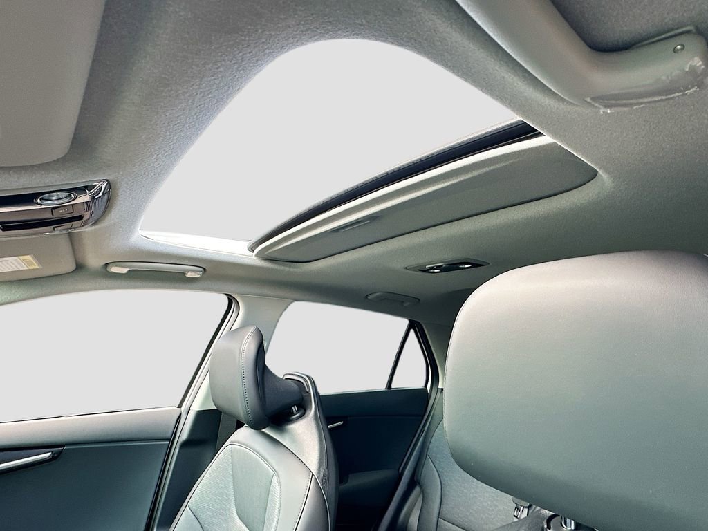 New 2026 Kia Niro SX Touring image 23