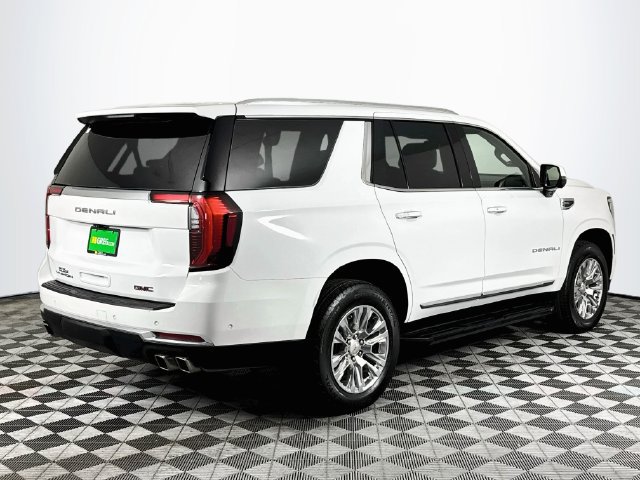 Used 2025 GMC Yukon Denali AWD/4WD image 8