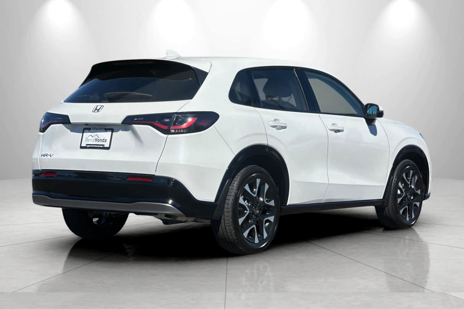 New 2027 Honda HR-V EX-L image 2