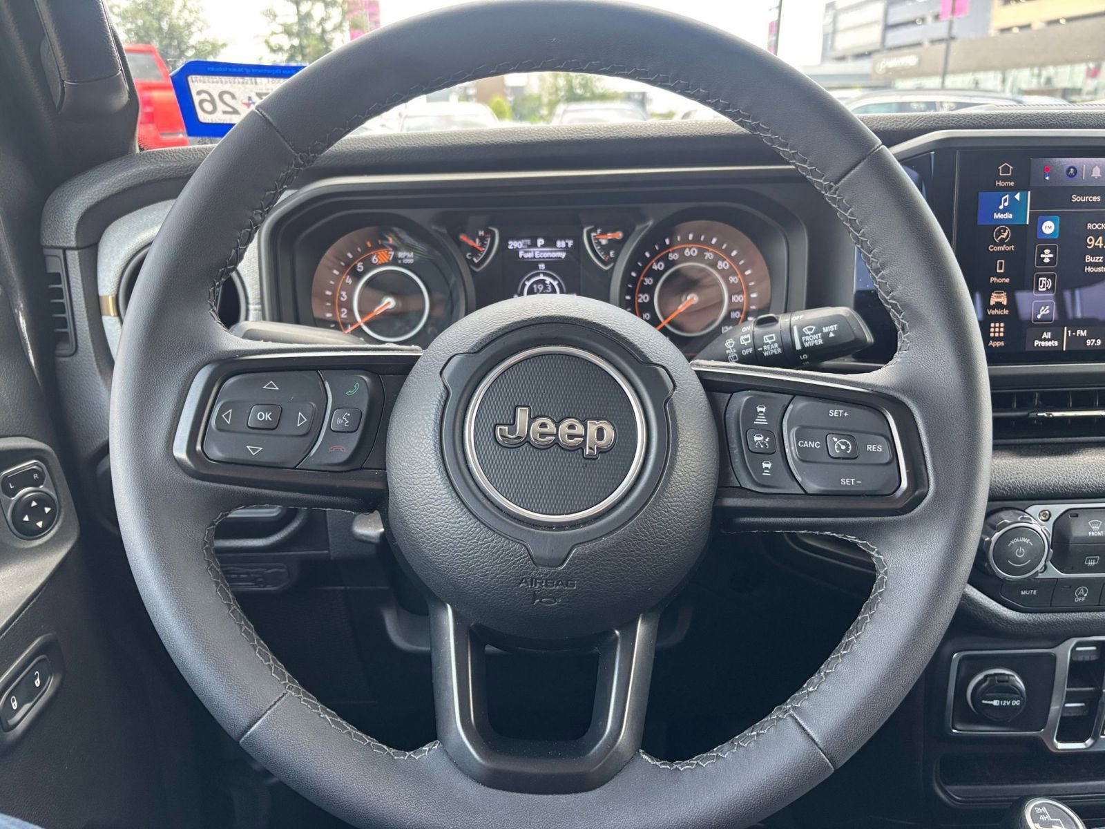 Used 2025 Jeep Wrangler Unlimited Sport AWD/4WD image 25