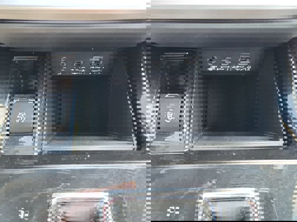 Certified 2023 Subaru Outback Limited image 17