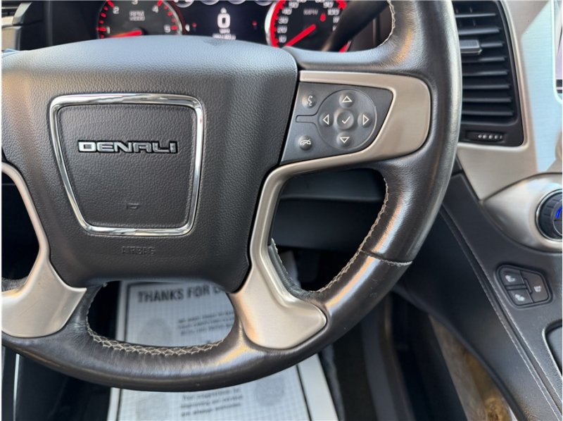 Used 2016 GMC Yukon Denali w/ Open Road Package AWD/4WD image 45