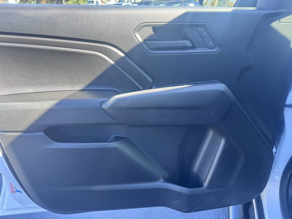 Used 2023 Chevrolet Colorado W/T image 18