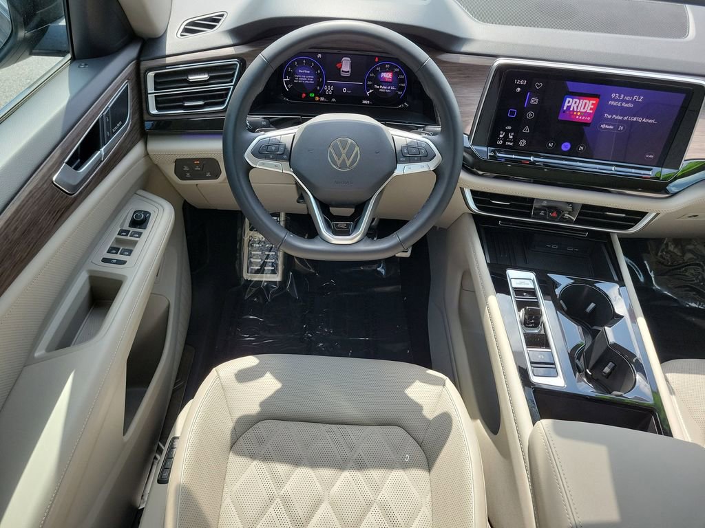 Certified 2026 Volkswagen Atlas SEL Premium R-Line AWD/4WD image 15