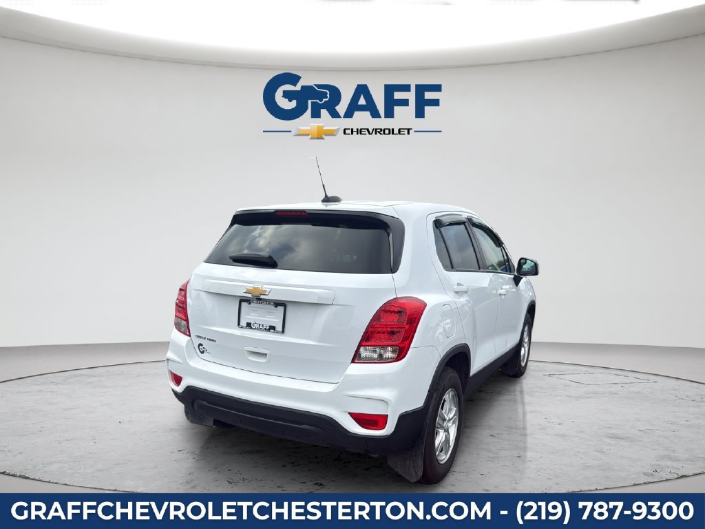 Used 2021 Chevrolet Trax LS w/ Tint and Cruise Package AWD/4WD image 7