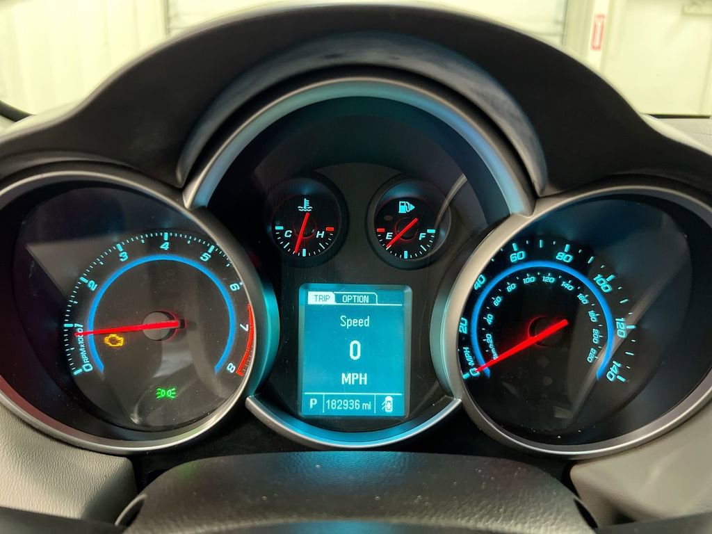 Used 2014 Chevrolet Cruze LT FWD image 7