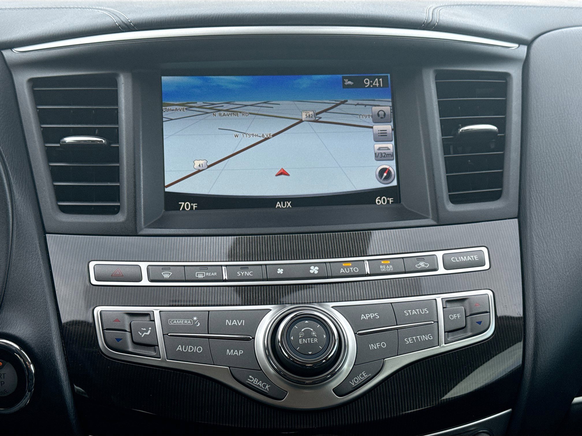 Used 2020 INFINITI QX60 Luxe w/ Essential Package image 36