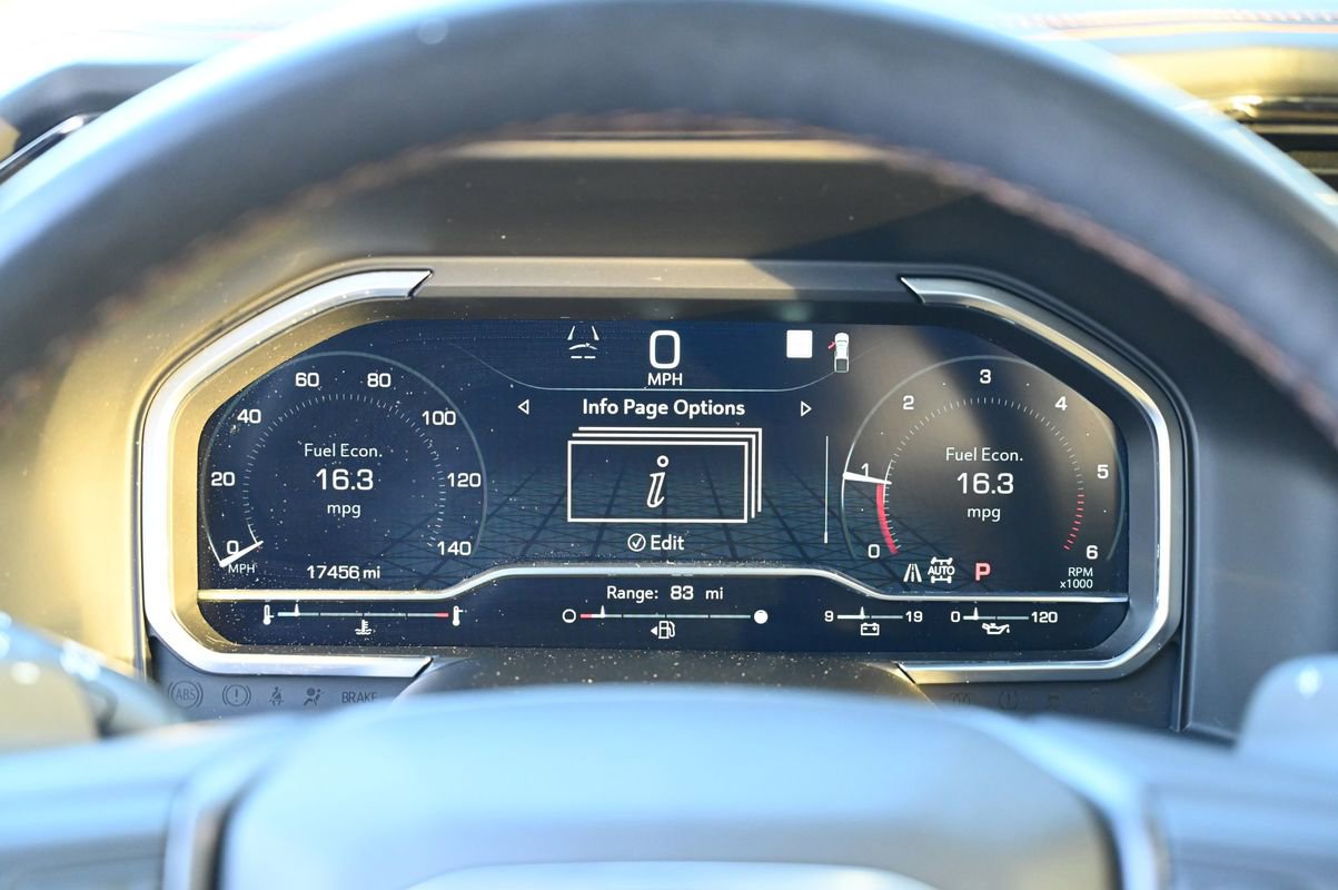 Used 2022 GMC Sierra 1500 AT4 w/ AT4 Premium Package image 23