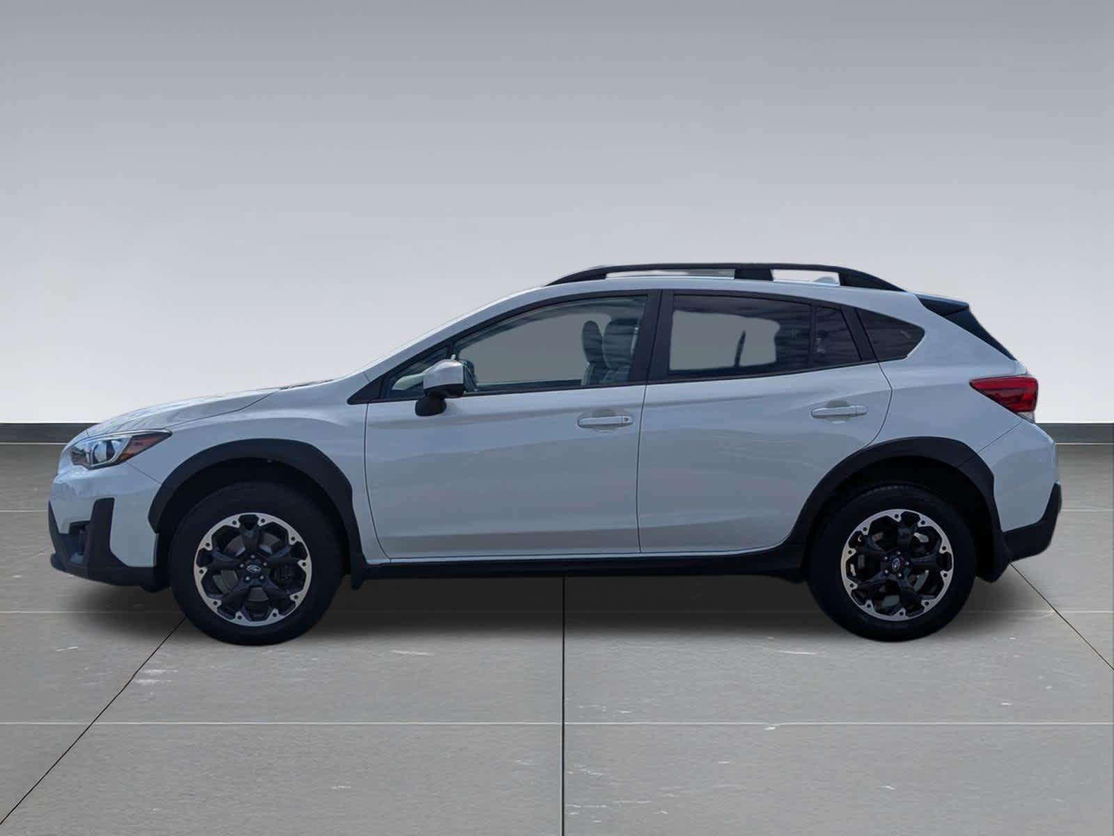 Used 2022 Subaru Crosstrek 2.0i Premium w/ Popular Package #4A AWD/4WD image 3