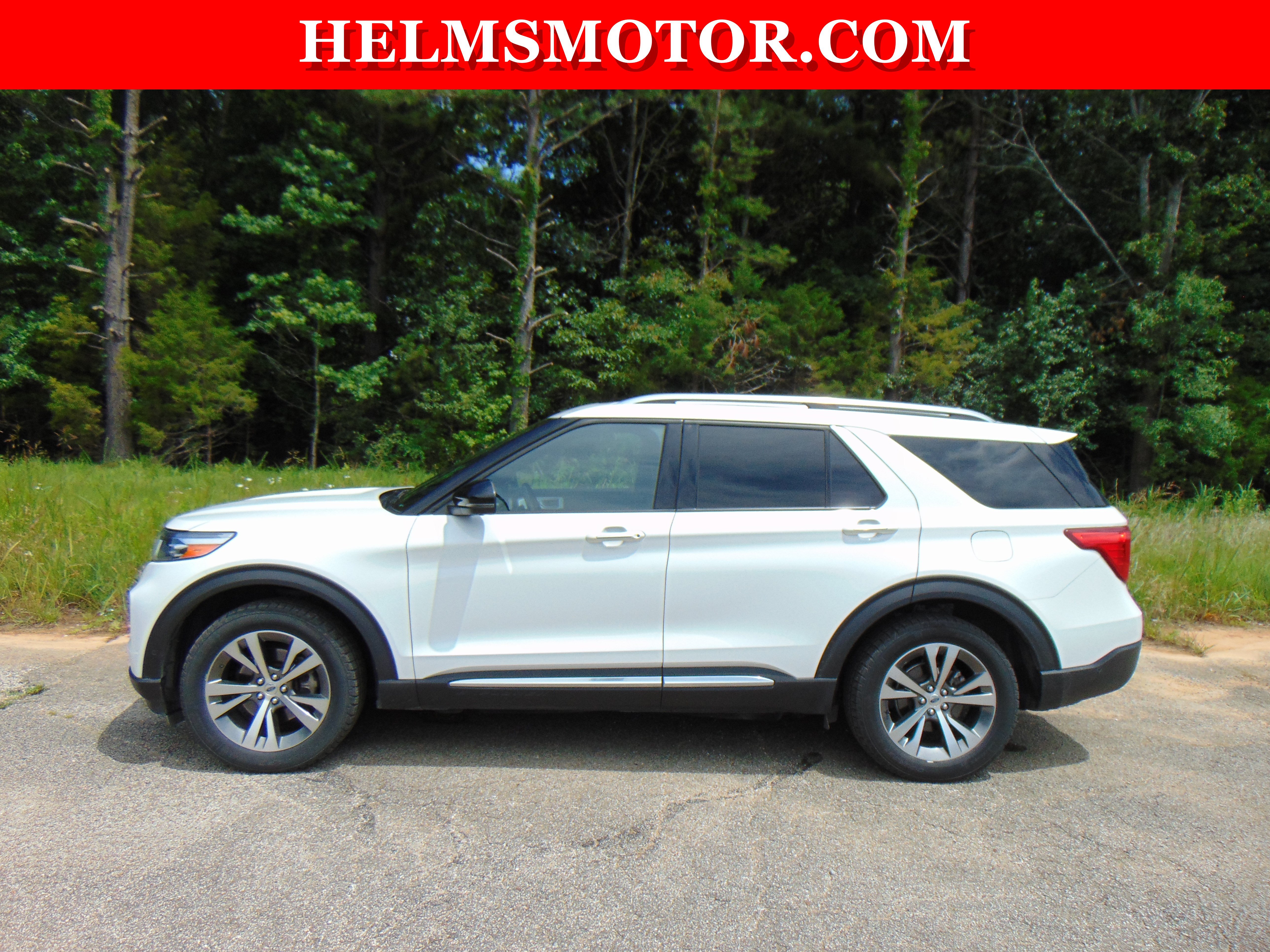Used 2020 Ford Explorer Platinum w/ Premium Technology Package AWD/4WD image 4