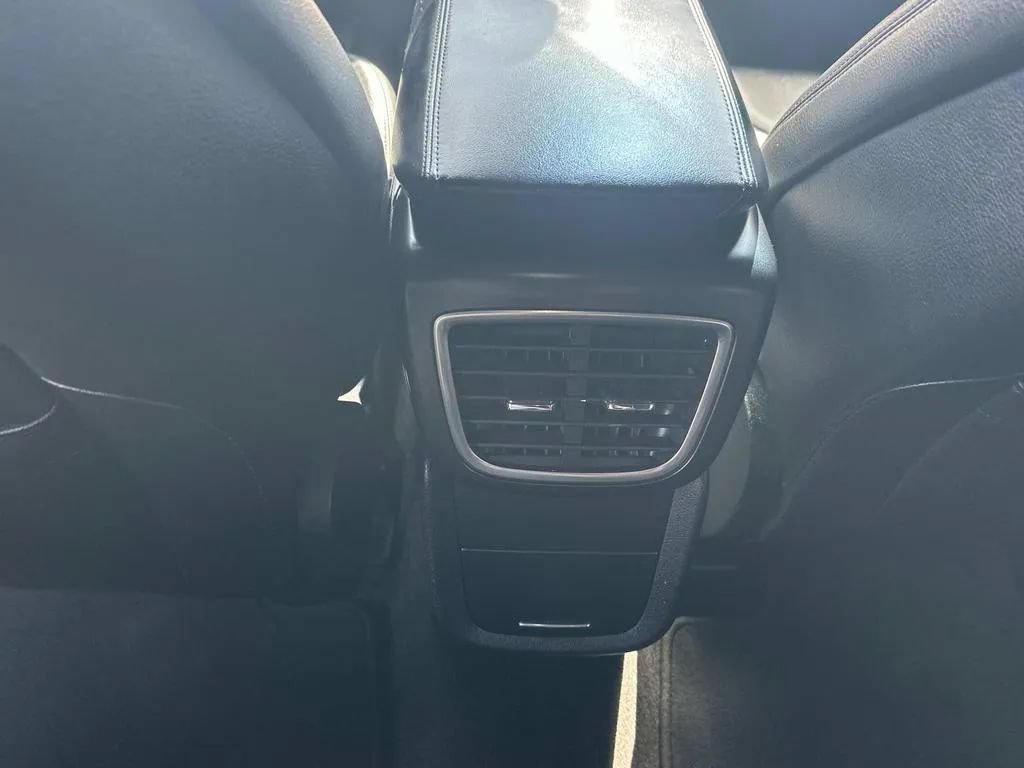Used 2018 Lincoln MKX Premiere FWD image 16