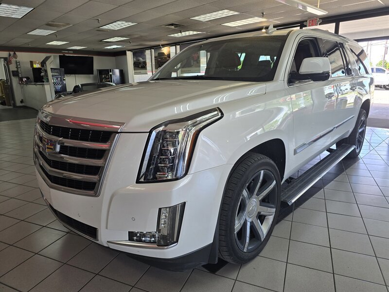 Used 2016 Cadillac Escalade ESV Premium AWD/4WD image 1