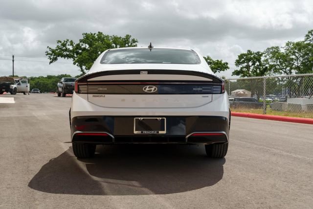 New 2025 Hyundai Sonata SEL image 6