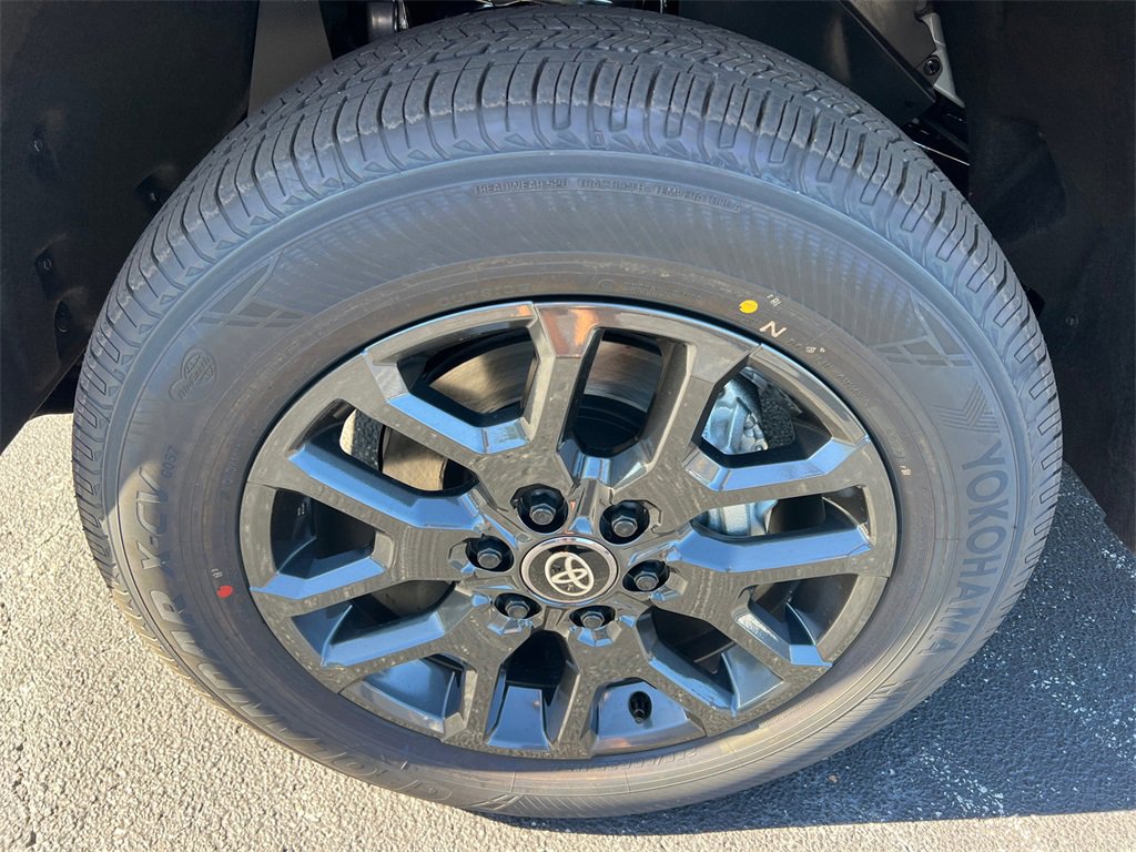 New 2026 Toyota Tundra Platinum image 11