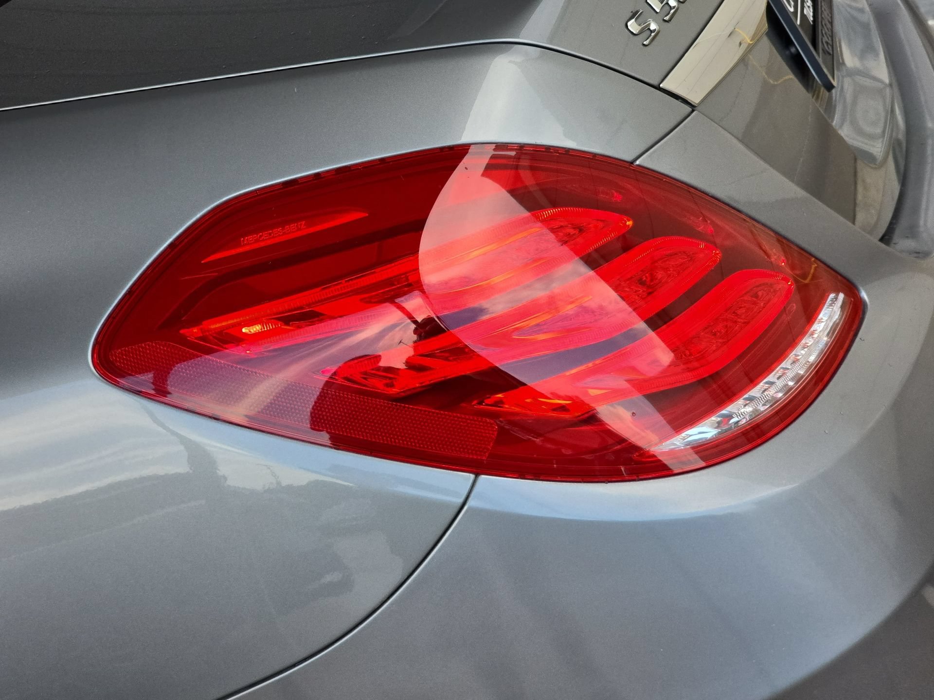 Used 2015 Mercedes-Benz S 550 4MATIC Sedan image 33