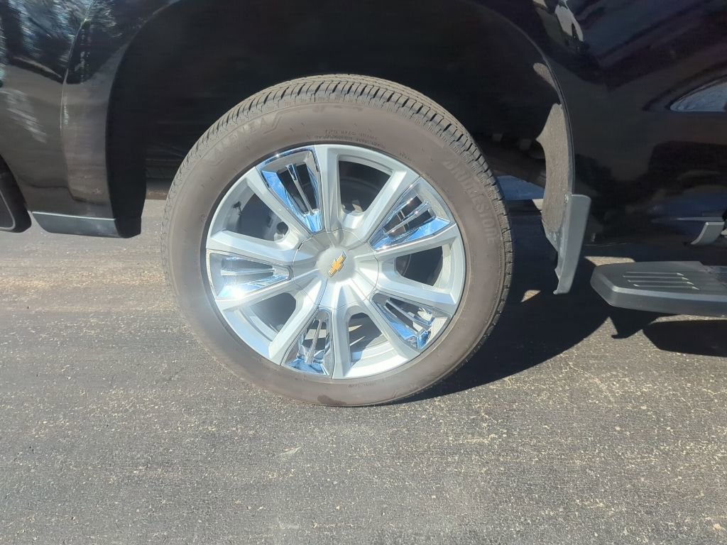 Certified 2025 Chevrolet Silverado 1500 High Country w/ High Country Premium Package image 12