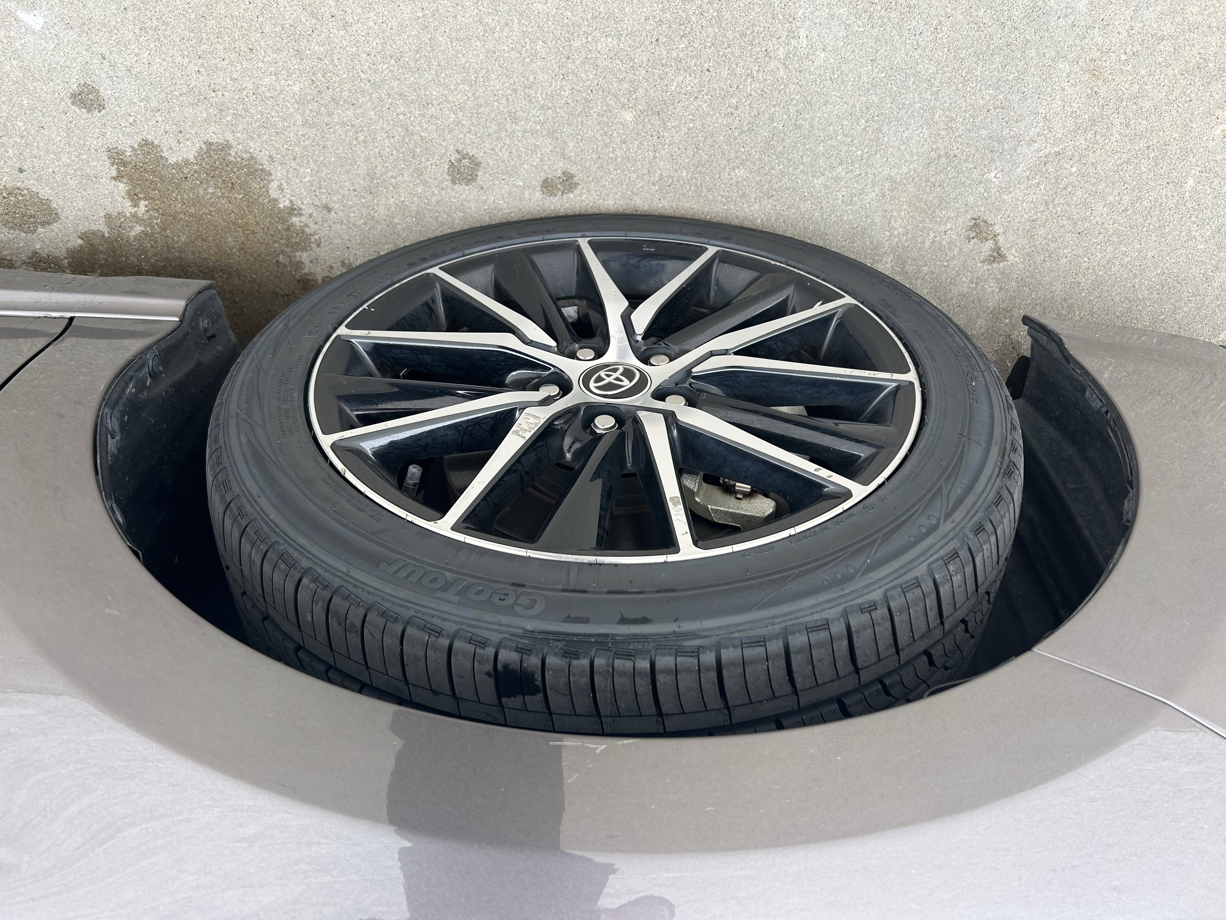 Certified 2024 Toyota Camry SE FWD image 8