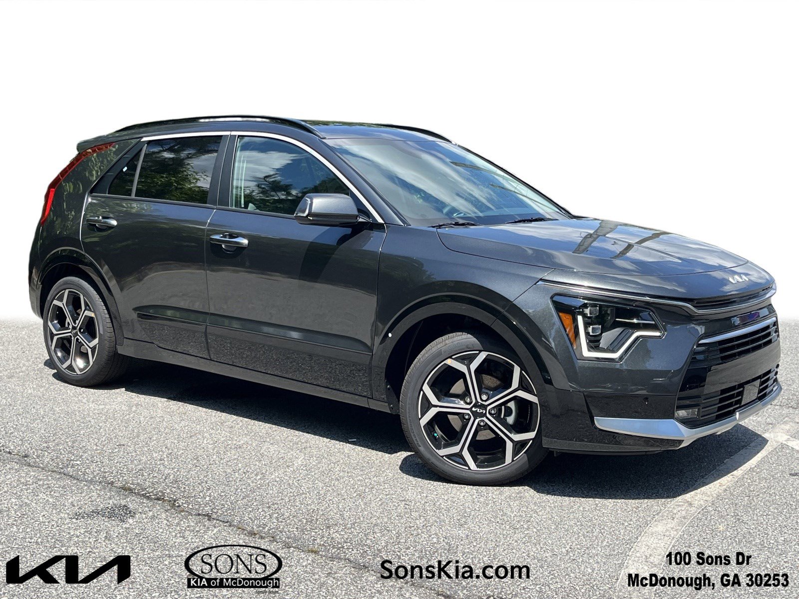 New 2025 Kia Niro SX Touring