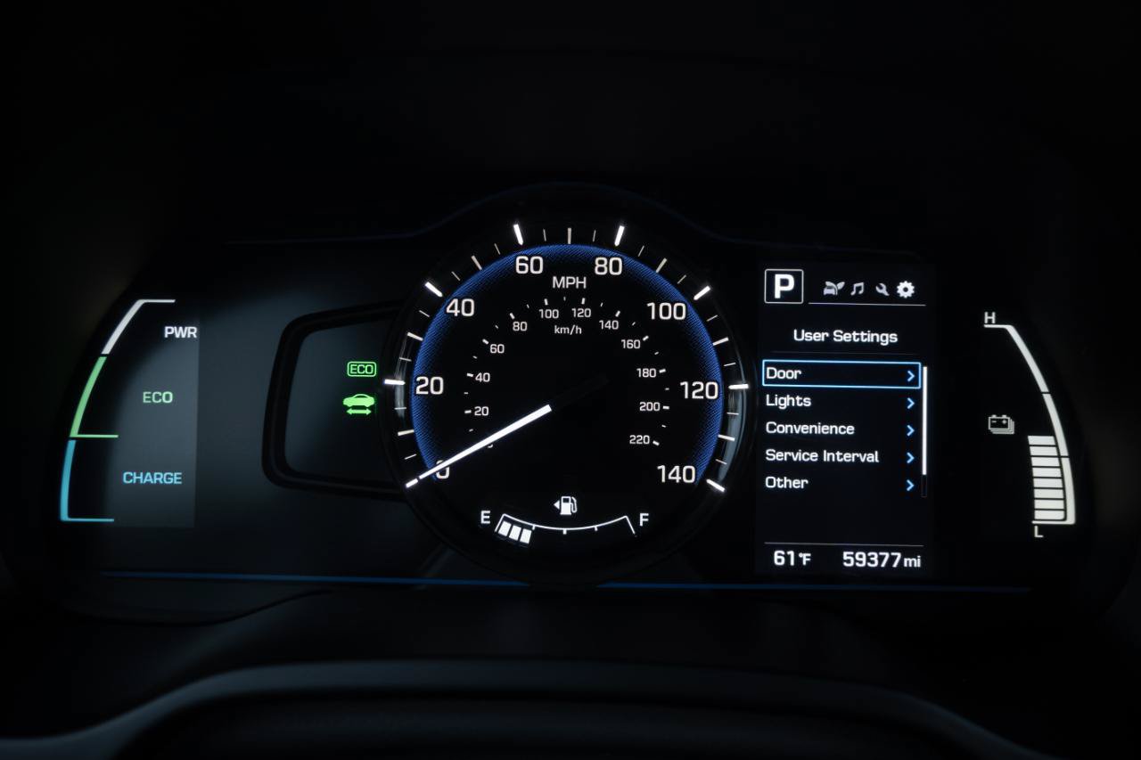 Used 2019 Hyundai Ioniq Blue FWD image 3