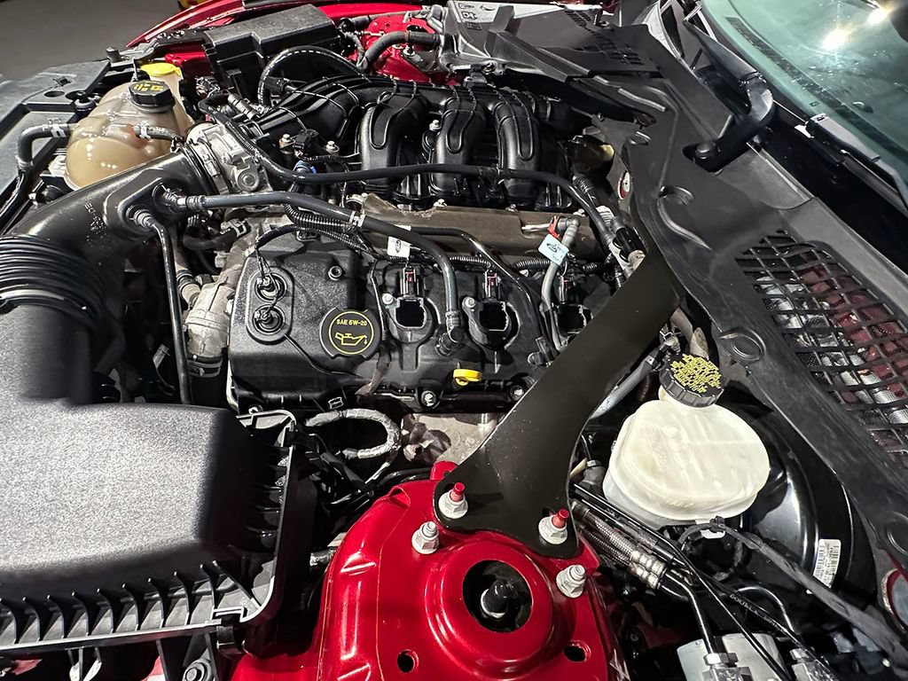 Used 2015 Ford Mustang Convertible w/ Equipment Group 051A RWD image 22