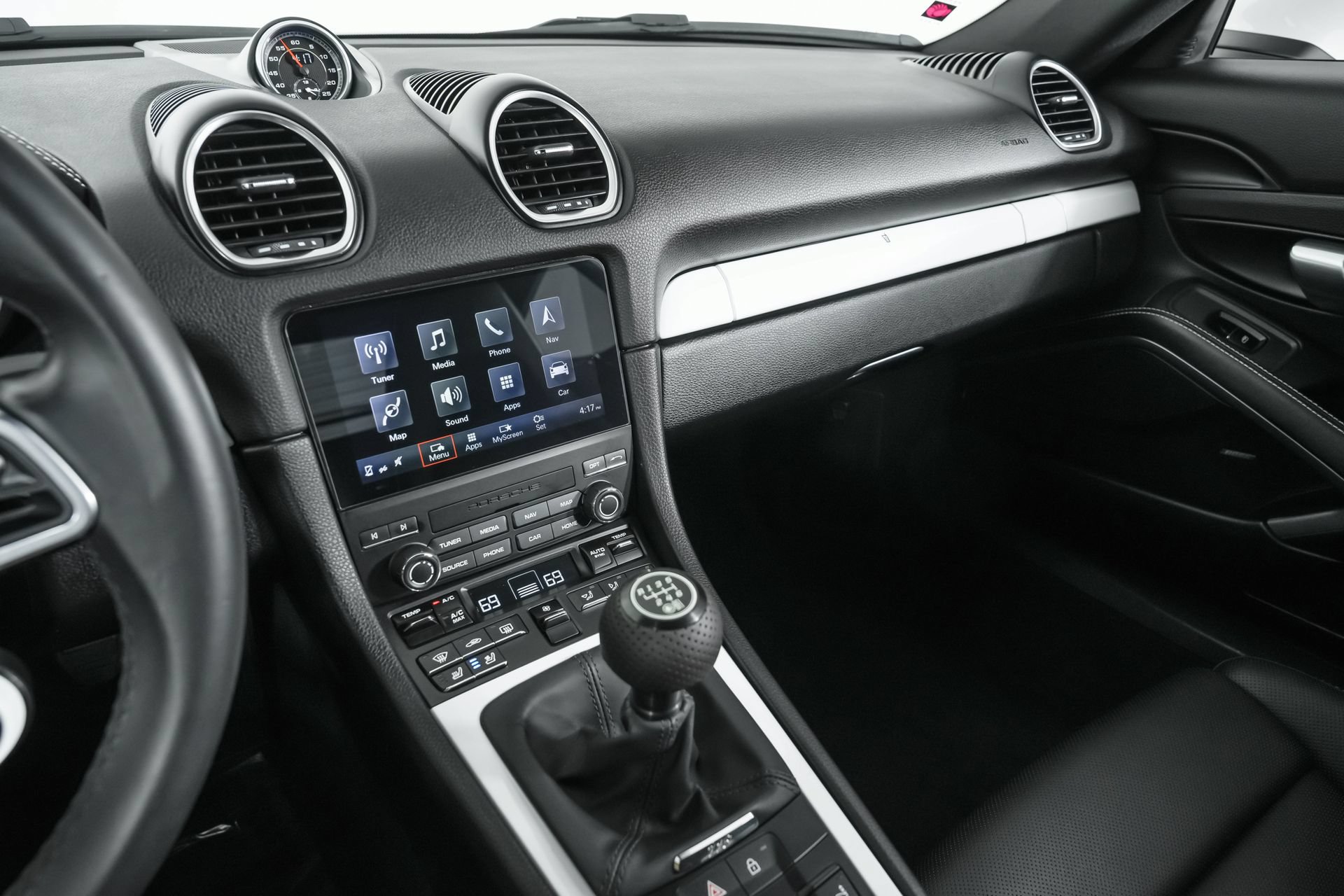 Used 2025 Porsche 718 Cayman RWD image 14
