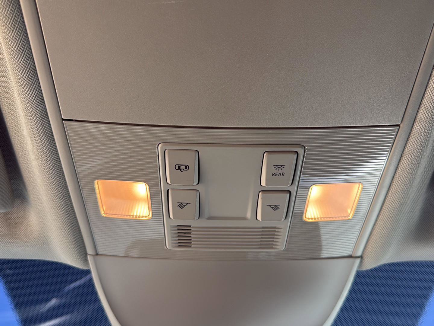 Used 2022 Volkswagen Taos SE image 19