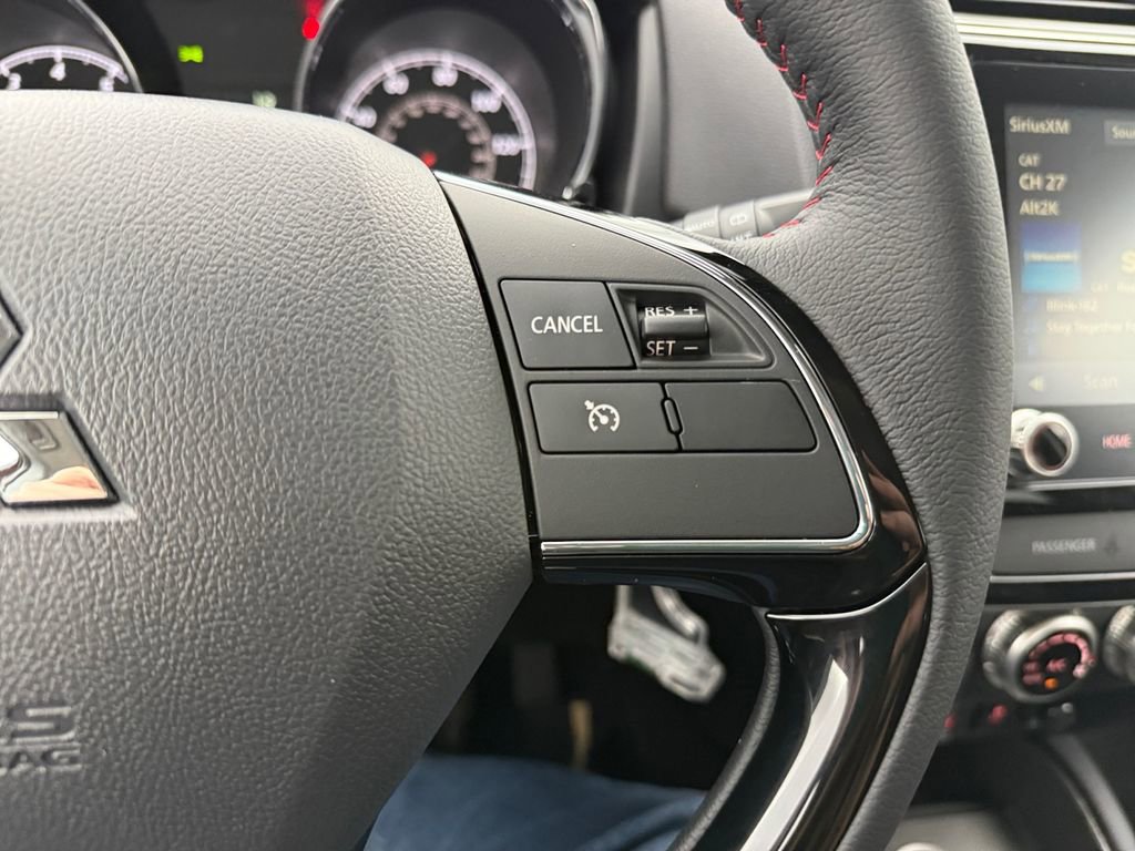 New 2026 Mitsubishi Outlander Sport LE AWD/4WD image 33