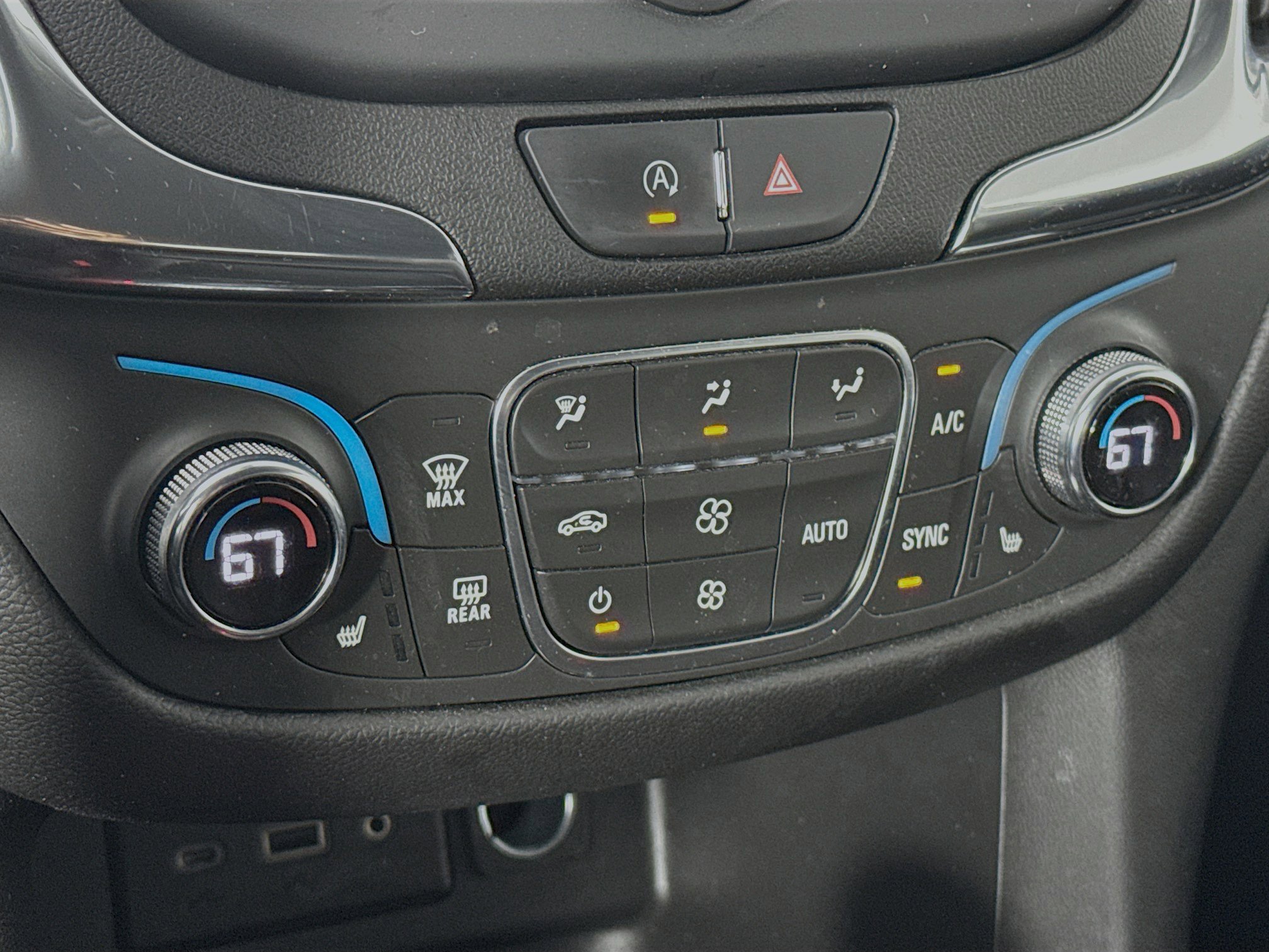 Used 2022 Chevrolet Equinox LT AWD/4WD image 15