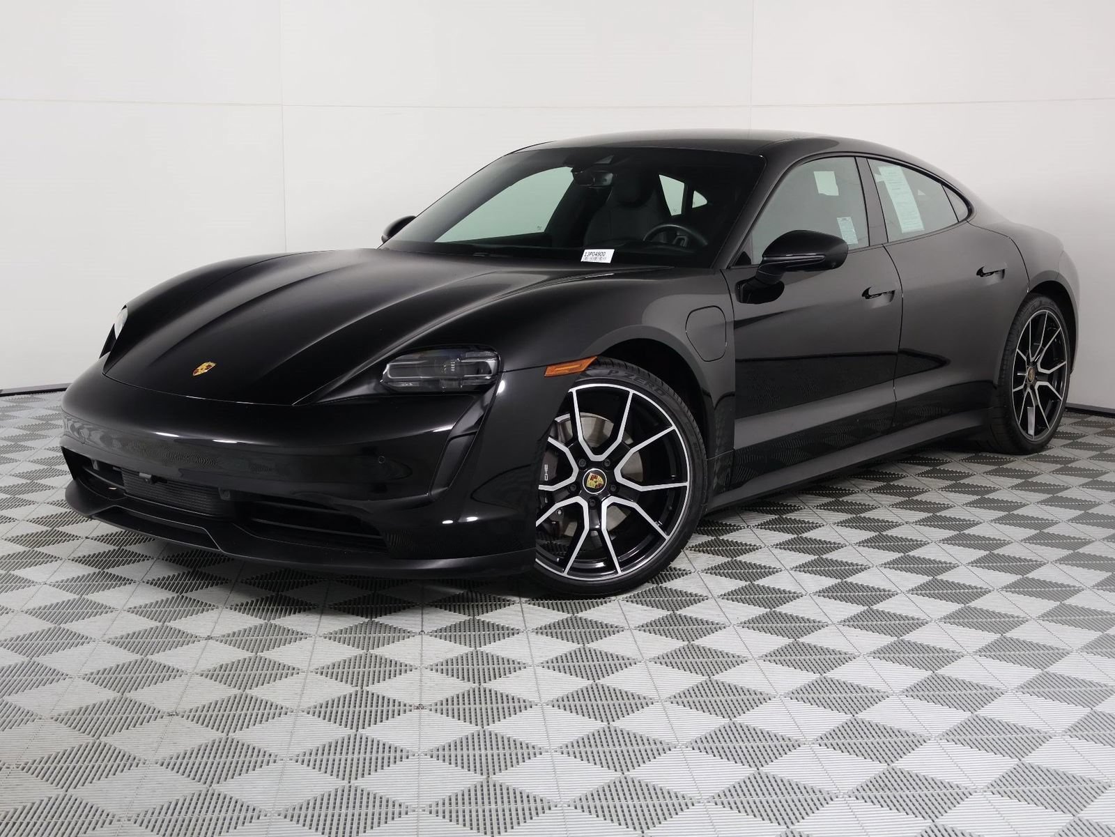Certified 2023 Porsche Taycan RWD image 33