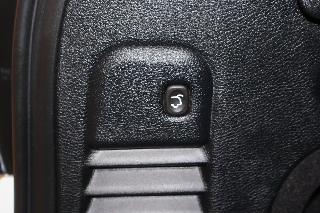 Used 2020 Jeep Grand Cherokee Limited image 37