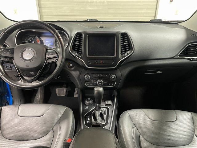 Used 2021 Jeep Cherokee Latitude Lux w/ Sun & Sound Group AWD/4WD image 13