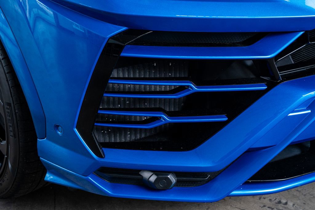 Used 2020 Lamborghini Urus image 21