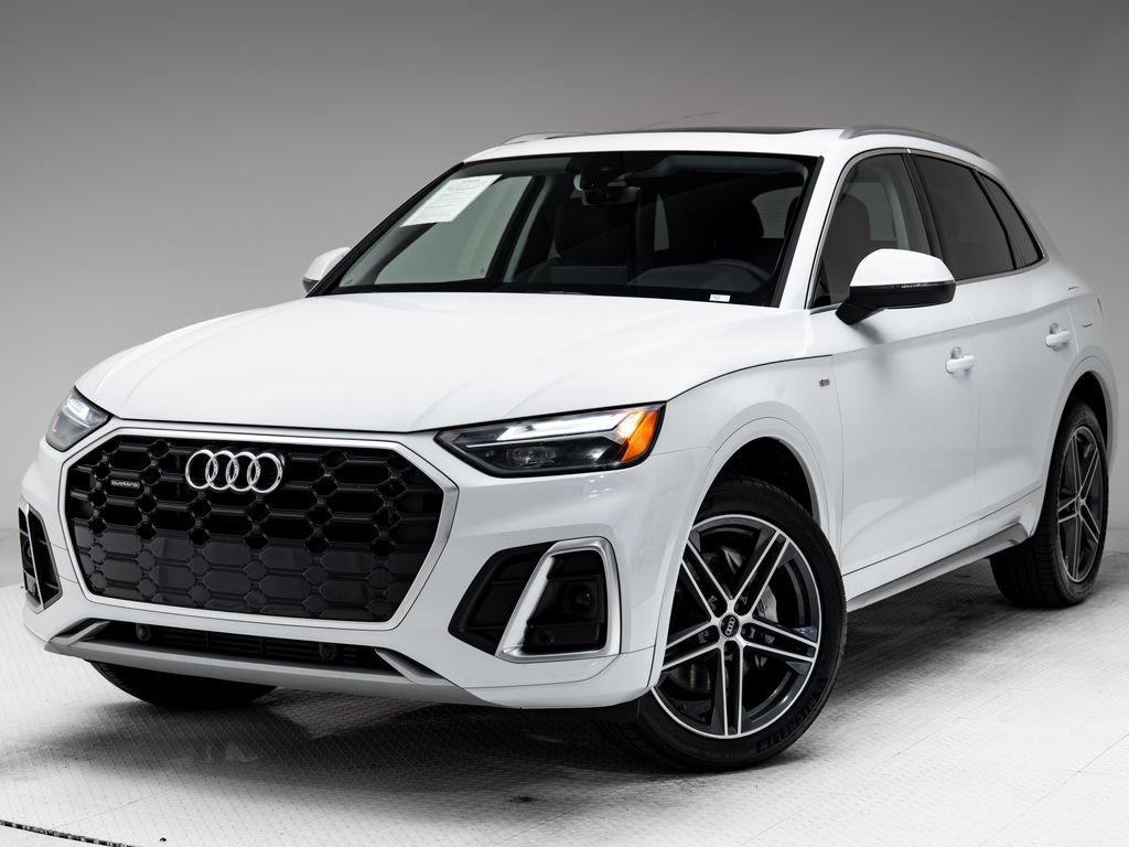 Used 2023 Audi Q5 e Premium w/ Convenience Package AWD/4WD image 1