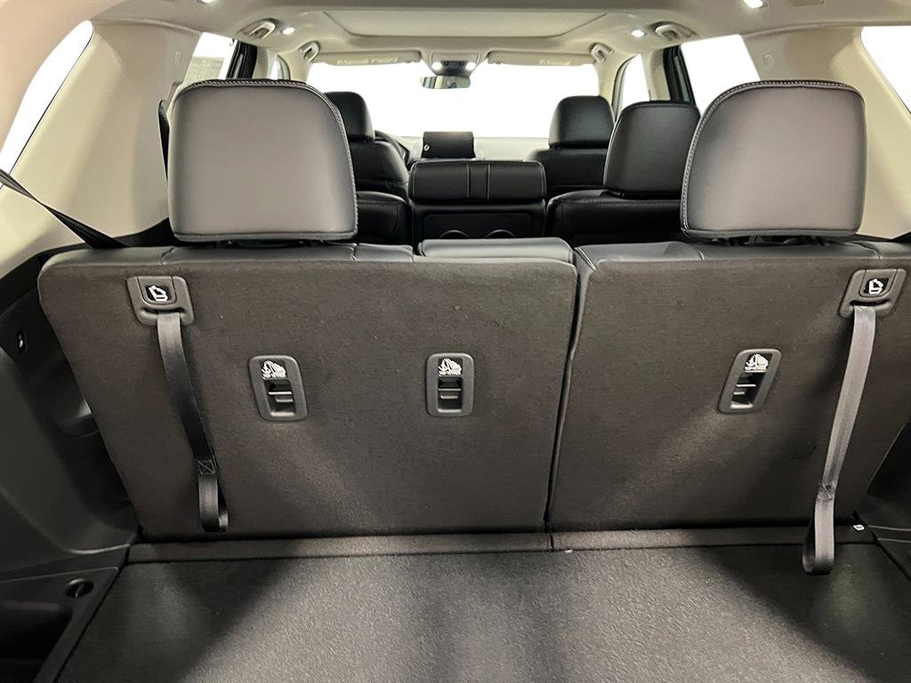 New 2025 Honda Pilot Touring image 33