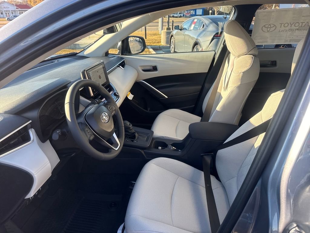 New 2026 Toyota Corolla Cross LE image 7