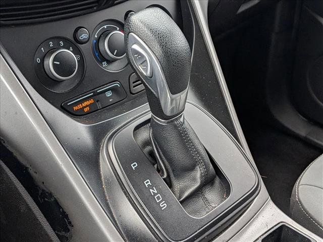 Used 2016 Ford Escape SE image 12