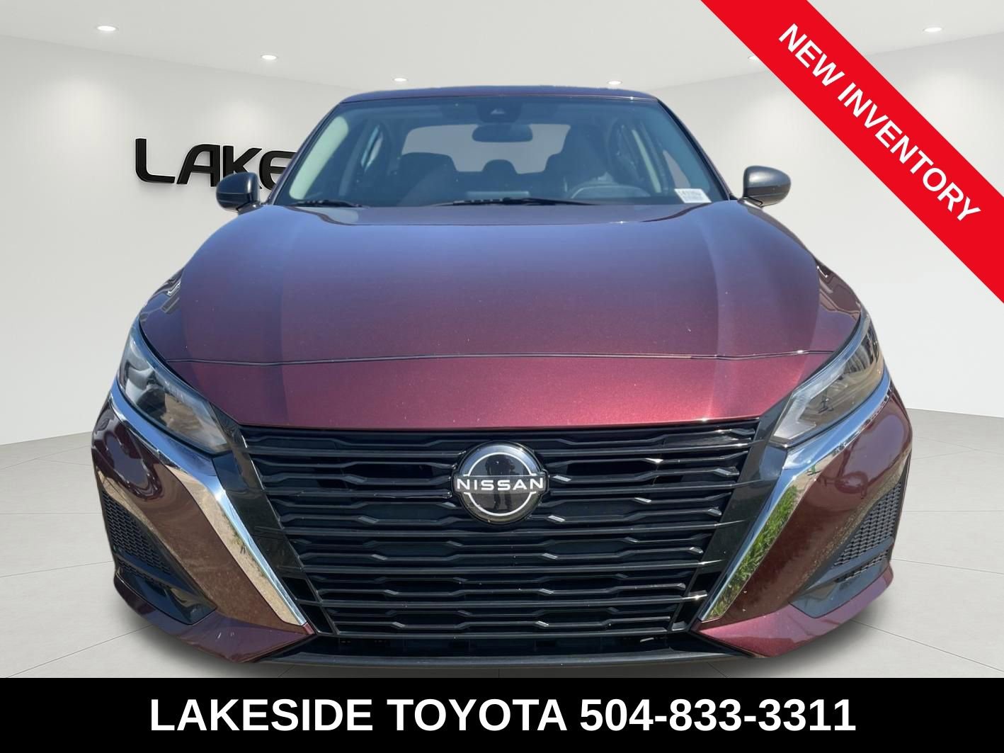 Used 2024 Nissan Altima 2.5 SV image 9