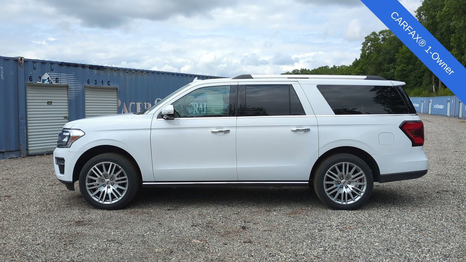 Used 2024 Ford Expedition Max Limited image 3