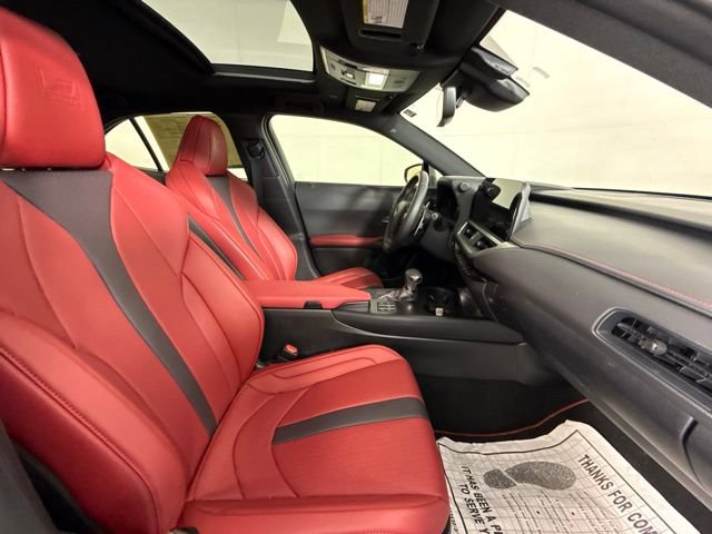Used 2024 Lexus UX 250h F Sport image 32
