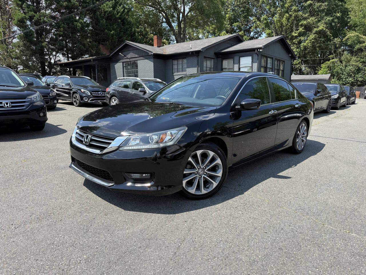Used 2015 Honda Accord Sport image 1
