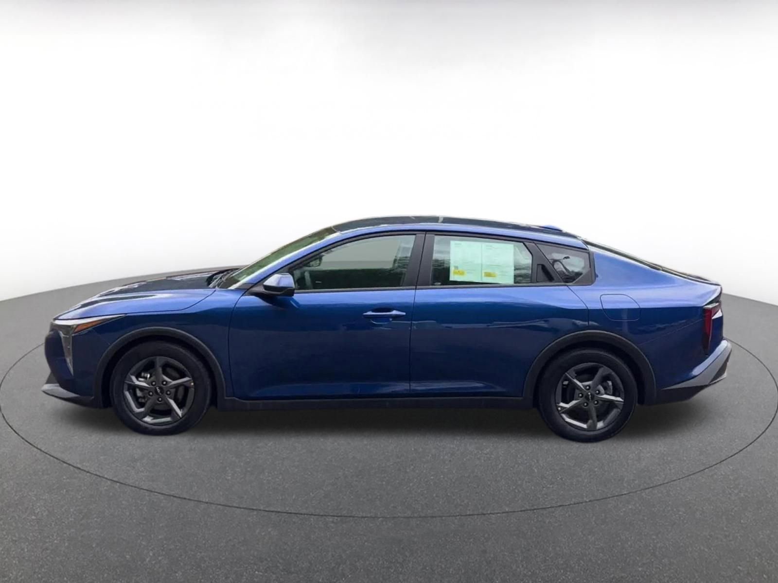 Used 2025 Kia K4 FWD image 9