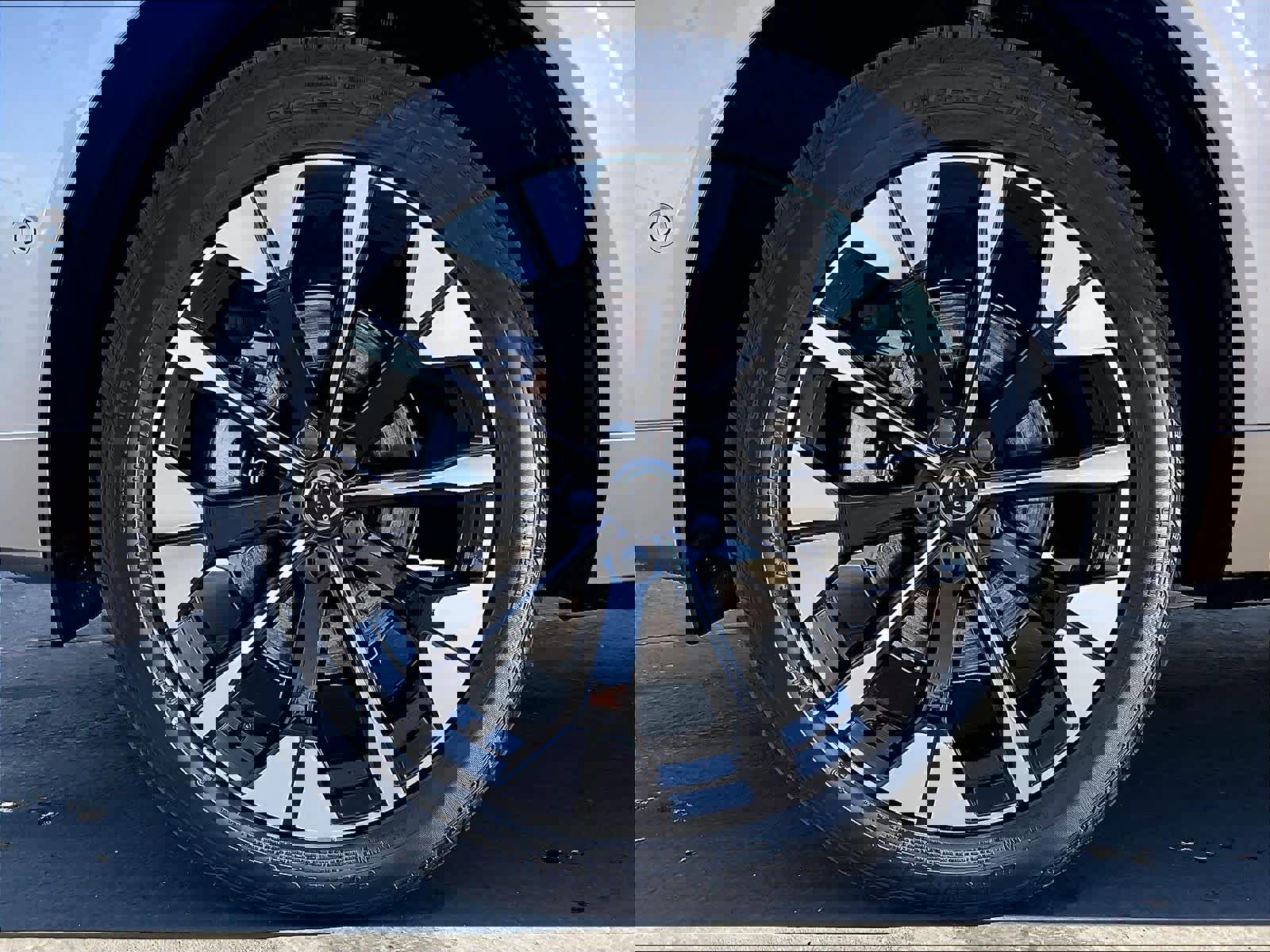 New 2026 Volvo XC60 B5 Plus w/ Protection Package Premier image 14