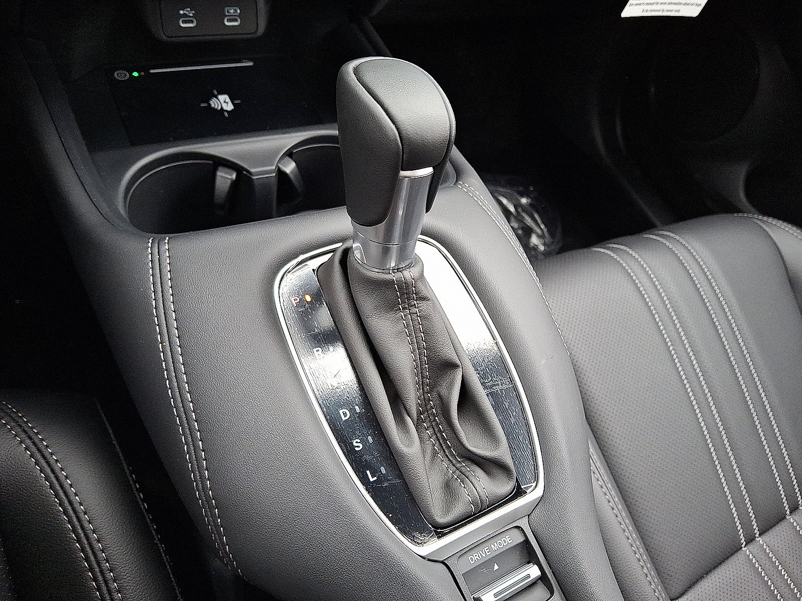 New 2026 Honda HR-V EX-L image 11