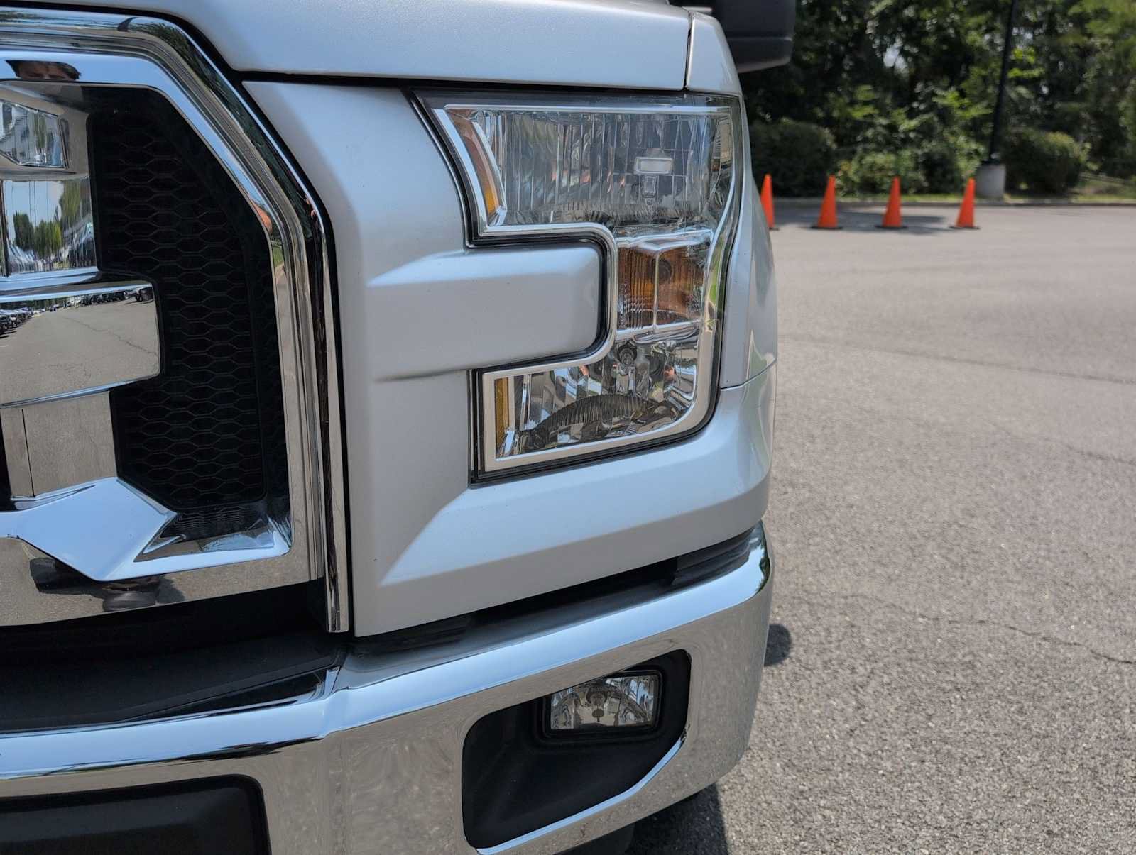 Used 2016 Ford F150 XLT RWD image 11