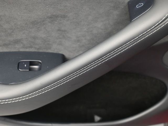 Used 2026 Tesla Model Y Long Range image 26