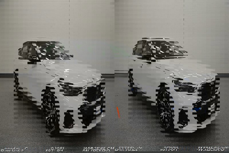 Used 2024 BMW i5 M60 w/ Premium Package image 6