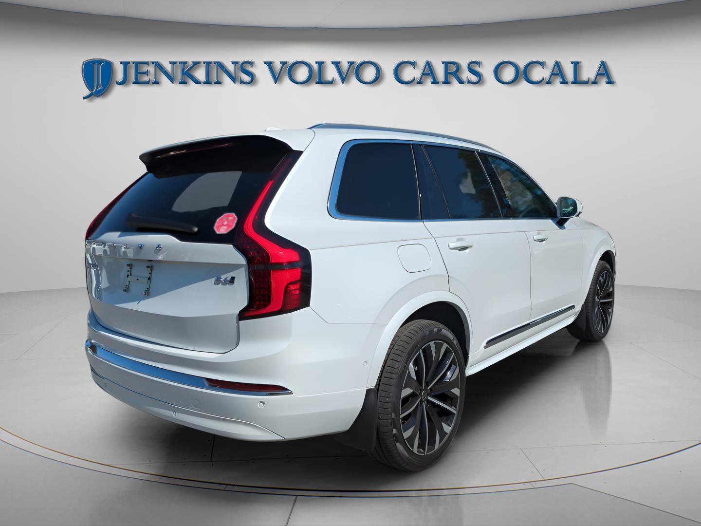 New 2026 Volvo XC90 B6 Ultra w/ Protection Package image 8