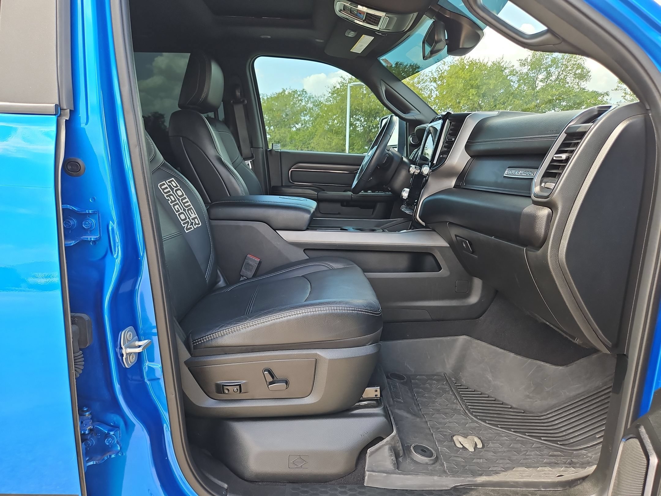 Used 2024 RAM 2500 Power Wagon w/ Towing Technology Group AWD/4WD image 27