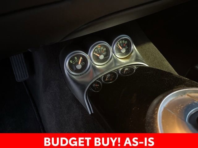 Used 2005 Chevrolet SSR w/ Preferred Equipment Group RWD image 19