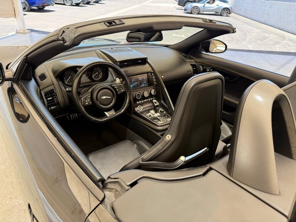 Used 2018 Jaguar F-TYPE 400 Sport RWD image 14